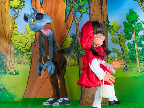 Legendoria accueille Mariska : Petit Jean et le chaperon rouge