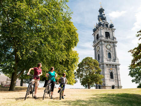 Visite guidée du coeur historique de Mons à vélo