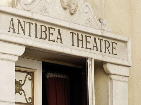 Teatro Antibea