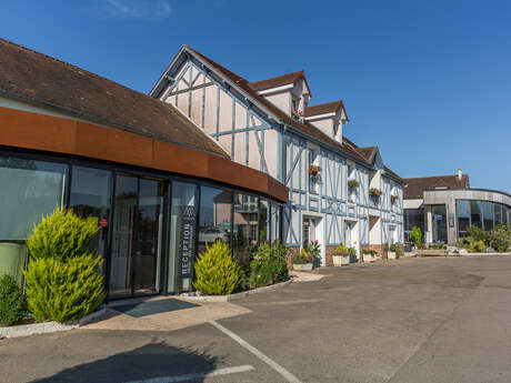 Aux Maisons