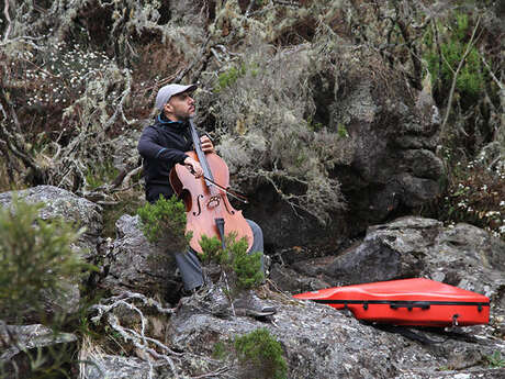 Zarlor Musical guided hike - Ilet Alcide