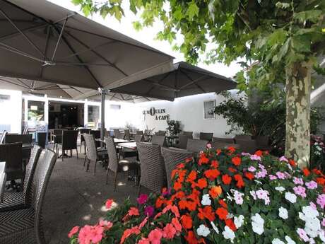 LE MOULIN A CAFÉ LE MOULIN A CAFÉ