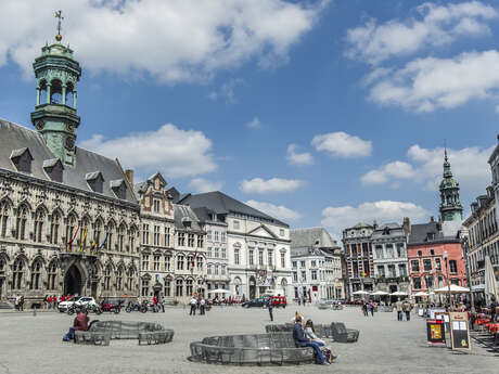 Discover the historic centre of Mons