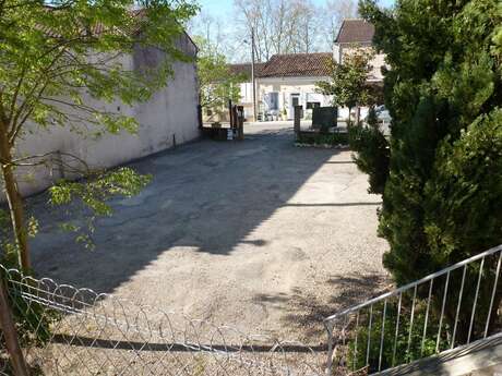 AIRE DE CAMPING-CAR COMMUNALE