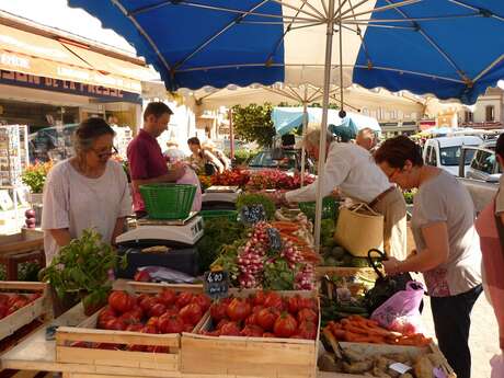 MARCHÉ TRADITIONNEL DU LUNDI À SAMATAN MARCHÉ TRADITIONNEL DU LUNDI À SAMATAN