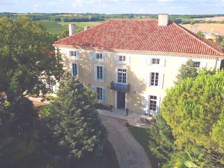 LE CASTEL PIERRE