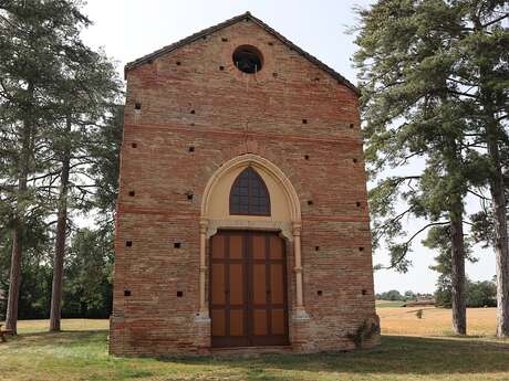 AIRE DE PIQUE-NIQUE DE LA CHAPELLE SAINT-MAJAN À LOMBEZ