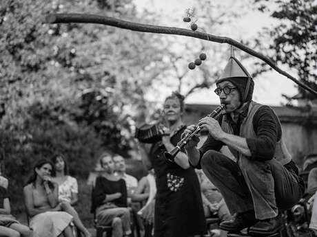CIRQUE ET MUSIQUE AVEC L'ASTRADA CIRQUE ET MUSIQUE AVEC L'ASTRADA