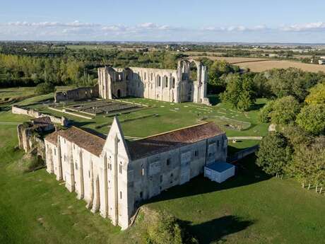 Abbaye de Maillezais