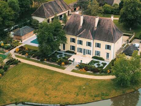 Domaine de l'Abbaye de Maizières  - Le Palais Abbatial