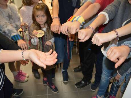 Atelier tissage pour enfants