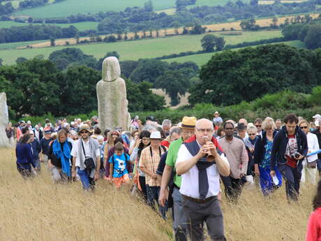 Inauguration et bénédiction des nouvelles statues
