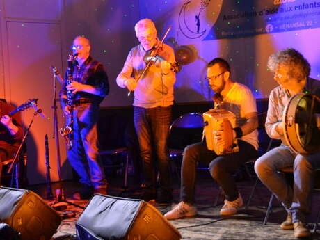 Bar du camping : Concert "LES V'LACORS" ( fest-noz ) dès 20h30