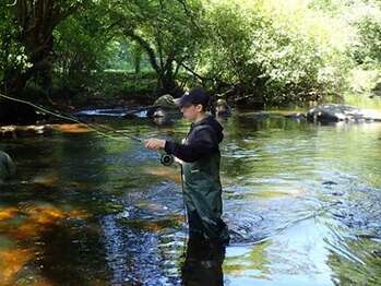 Initiation à la pêche de la truite à la mouche