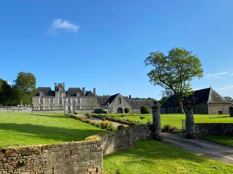 Les Patrimoines de l'été : le château de Ménoray