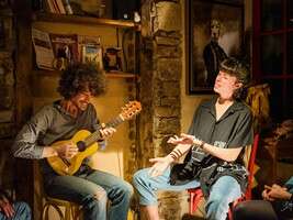 Vieux, Duo de chant trad en gallo et en français