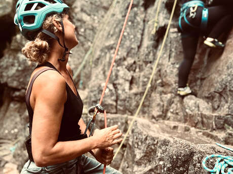 Escalade à Clécy - Le Camp de Base