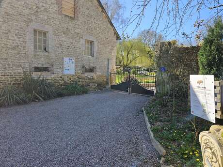La Chouette escale le Mesnil