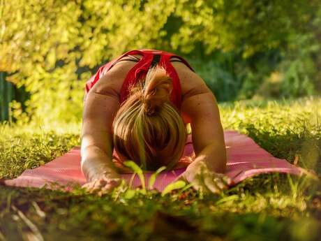 Journée bien-être: marches méditatives, yoga et do-in