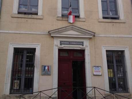 CENTRE CULTUREL DE LA MEMOIRE COMBATTANTE CENTRE CULTUREL DE LA MEMOIRE COMBATTANTE