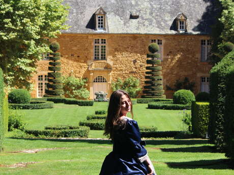 Visite théâtralisée au manoir : Préséances de courtoisie & savoir vivre à la française - Châteaux en fête