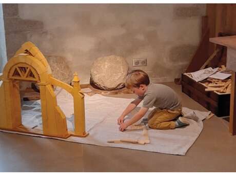 Musée L'Abbaye - Atelier "À la table des seigneurs"