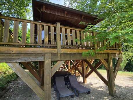 La Cabane de charme Ouetou sur pilotis proche de Sarlat