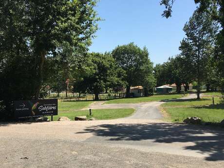 Aire naturelle de camping "Domaine des Sablières"