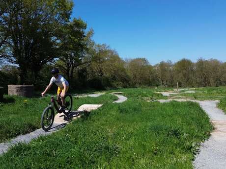 BIKE PARK