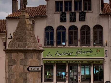 La Fontaine Fleurie