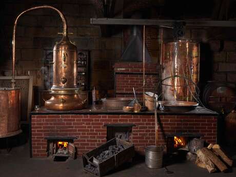 Denoix Maître Liquoriste Depuis 1839