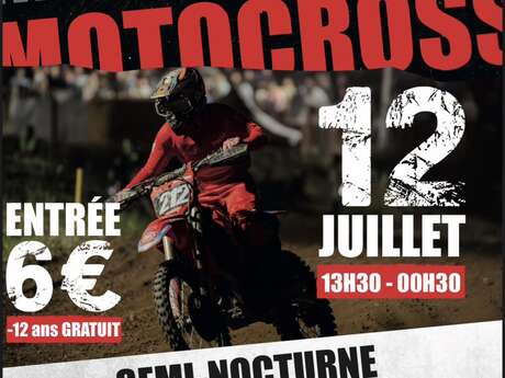 Motocross semi-nocturne