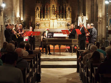 Concert avec des instruments anciens : les hautbois et bassons à la cour du Roi Soleil