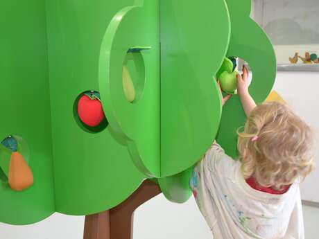 Les Bébés au Musée Les Bébés au Musée