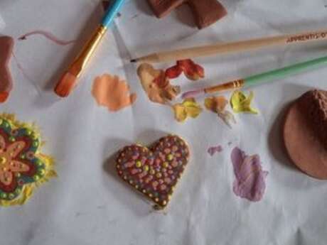 Atelier modelage - Mon magnet de Chartres