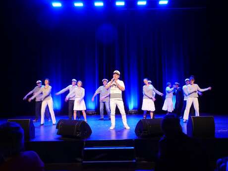 Spectacle de la Troupe du Bonheur
