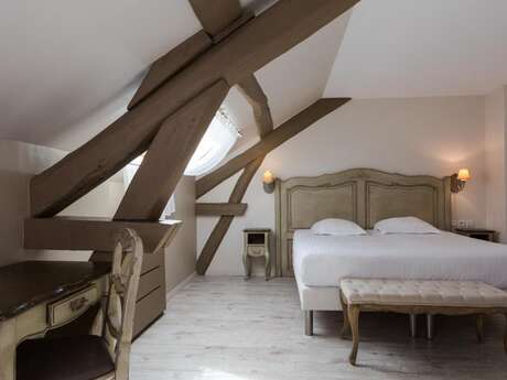 Hôtel - Les poèmes de Chartres