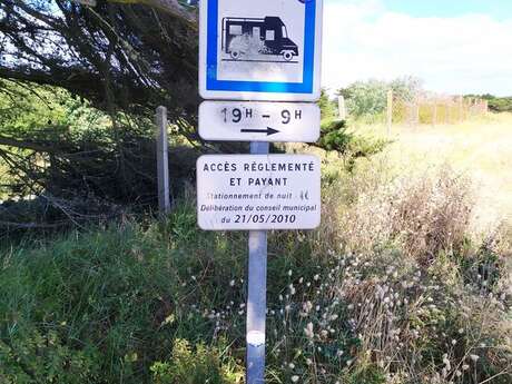 Aire de stationnement - Parking plage du Ster Aire de stationnement - Parking plage du Ster