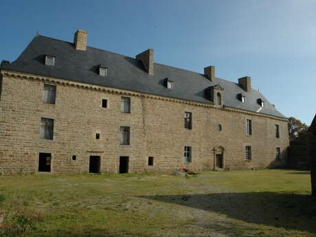 Le château de la Roche Rousse (Propriété privée)