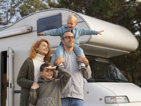 Aire de stationnement et de services - Camping Les Mouettes
