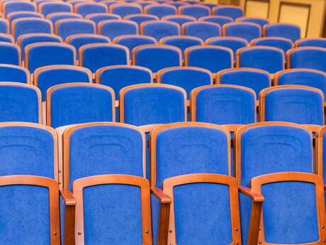 Conférence Alexandra David-Néel et Ella Maillart, exploratrices Conférence Alexandra David-Néel et Ella Maillart, exploratrices