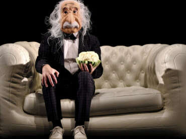 Humour Théâtre - À peu près égal à Einstein Humour Théâtre - À peu près égal à Einstein