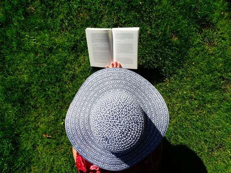 Café-Bouquins au Jardin !