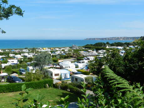 Camping de la Plage de Saint-Pabu et de la Ville Berneuf Camping de la Plage de Saint-Pabu et de la Ville Berneuf