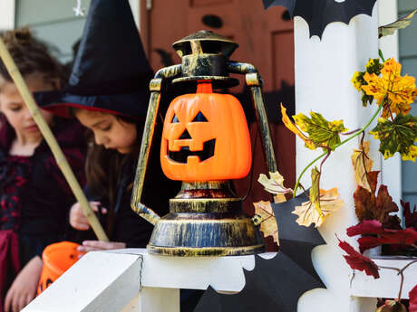 Atelier en famille : Crée ton lampion d’Halloween en rotin !