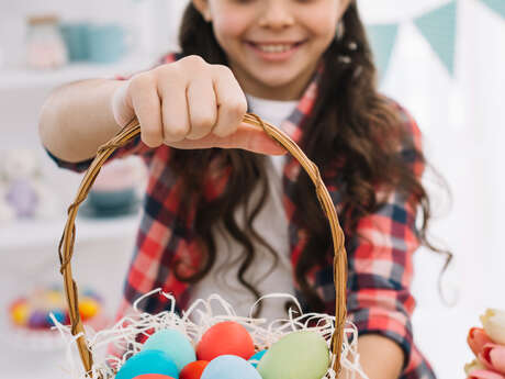 Chasse aux oeufs de Pâques