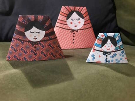 Une histoire, un bricolage : poupées russes