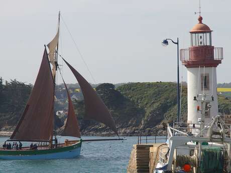 La Sainte-Jeanne fait son vide-greniers