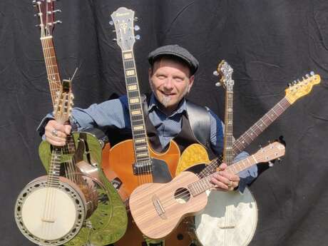 Tout un monde de guitares : par Yann-Gireg Le Bars