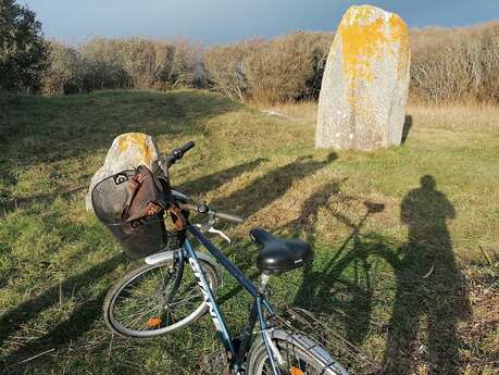 Visite guidée à vélo - Circuit des menhirs Visite guidée à vélo - Circuit des menhirs